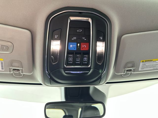 Used 2023 Jeep Grand Cherokee 4WD 4xe image 24