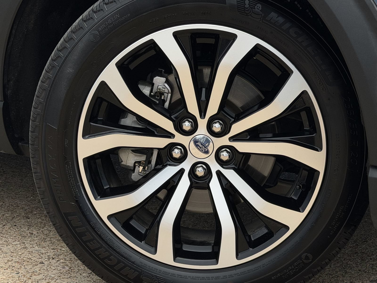 Used 2025 Ford Explorer ST-Line w/ Premium Package RWD image 11
