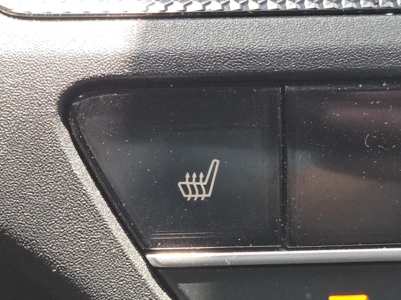 Certified 2025 Honda CR-V EX image 6