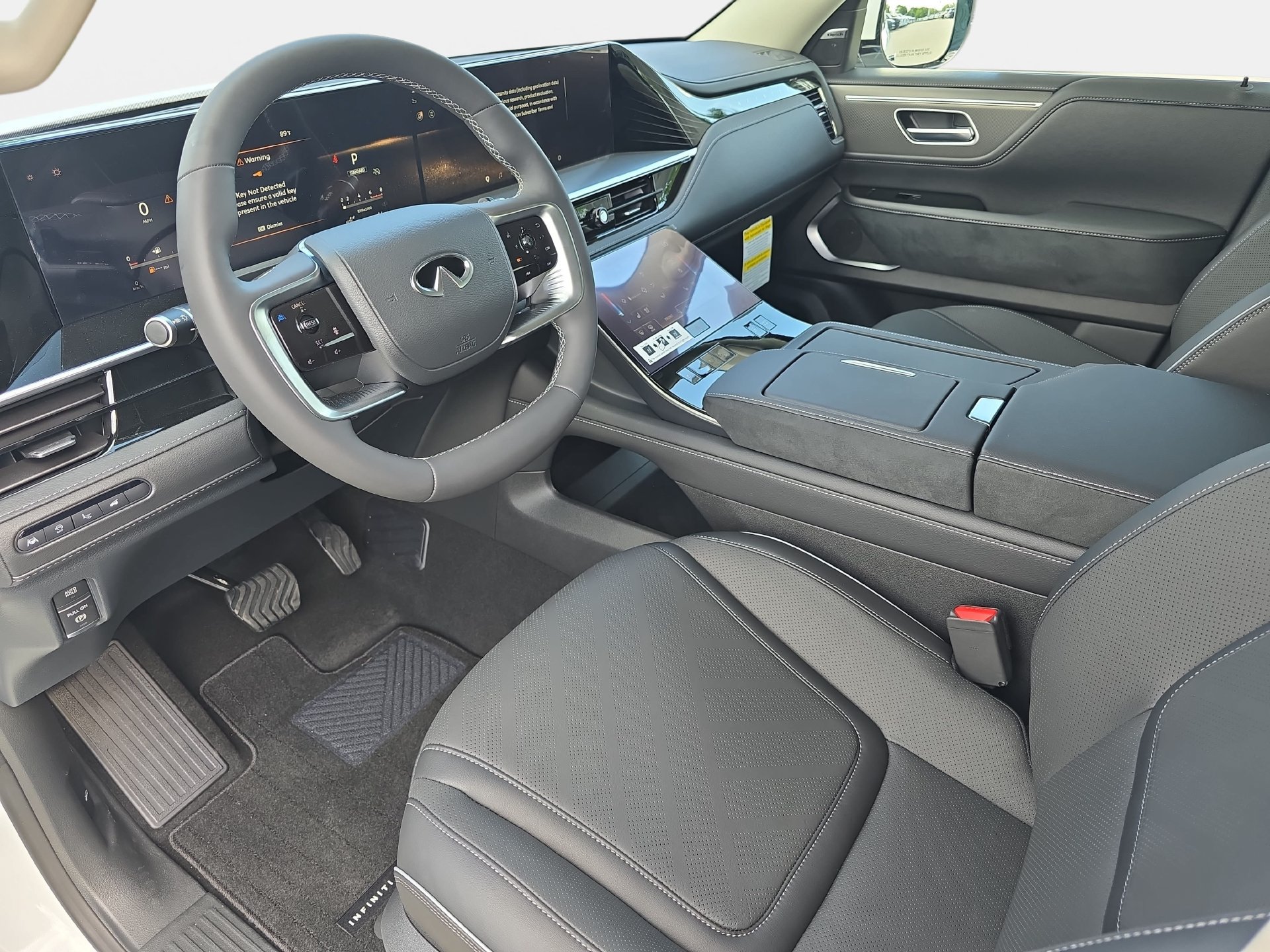New 2027 INFINITI QX80 Luxe w/ Cargo Package AWD/4WD image 16