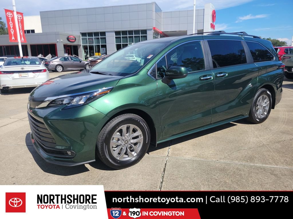 Used 2025 Toyota Sienna XLE