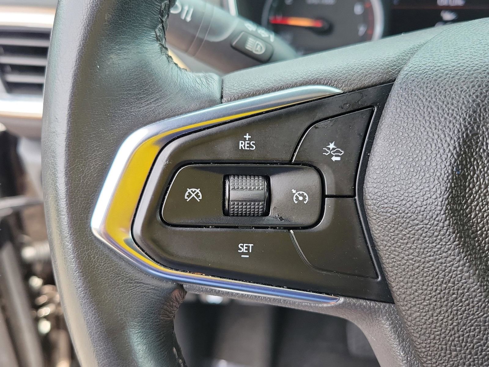 Used 2021 Chevrolet TrailBlazer ACTIV w/ Sun and Liftgate Package AWD/4WD image 35