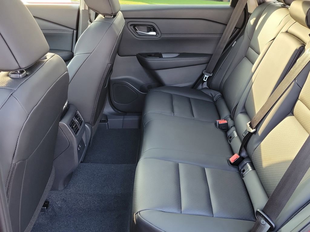 New 2026 Nissan Rogue Dark Armor image 14