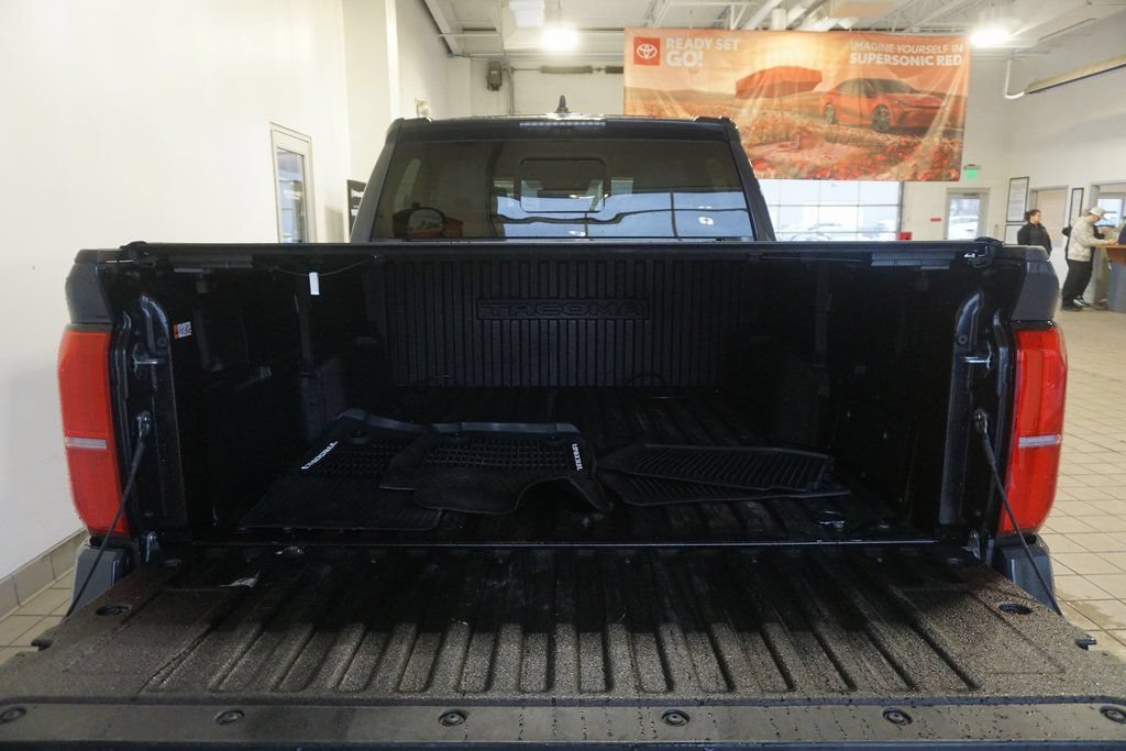 Certified 2025 Toyota Tacoma Limited AWD/4WD image 18