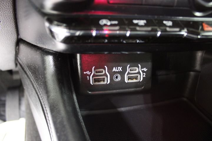 Used 2022 Dodge Durango GT image 56