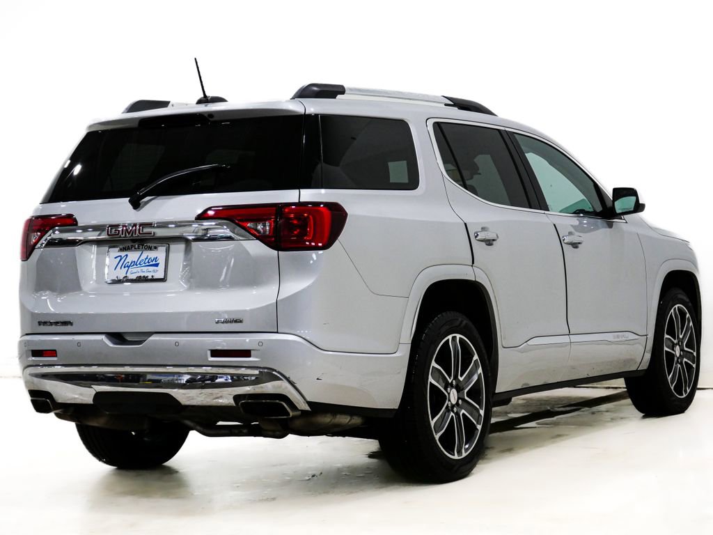 Used 2018 GMC Acadia Denali image 7