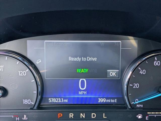 Used 2022 Ford Escape SE w/ SE Sport Appearance Package FWD image 8