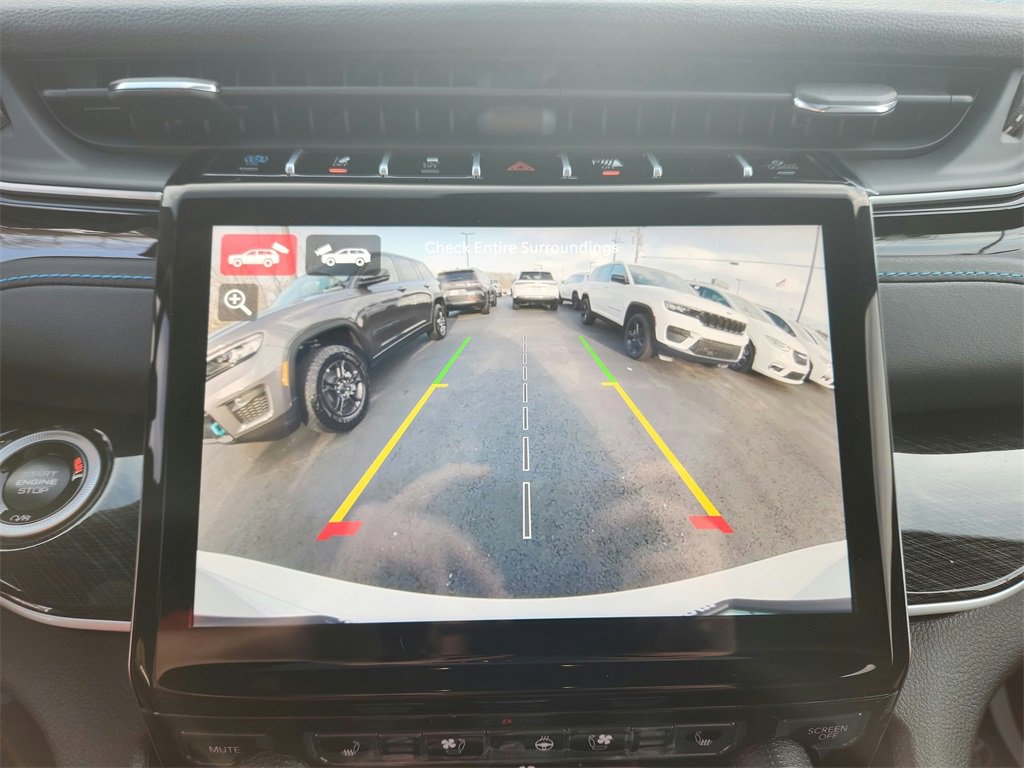 New 2024 Jeep Grand Cherokee Trailhawk image 17