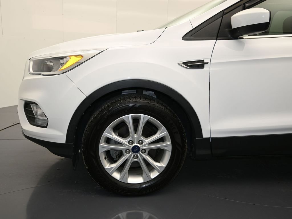 Used 2018 Ford Escape SE image 10