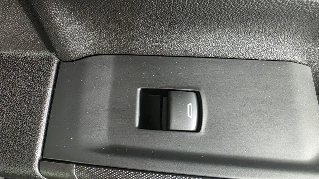 Used 2023 Chevrolet Silverado 1500 Custom w/ Rally Edition image 44