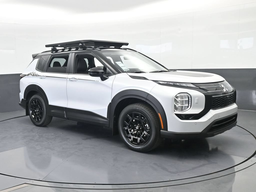 New 2026 Mitsubishi Outlander AWD image 8