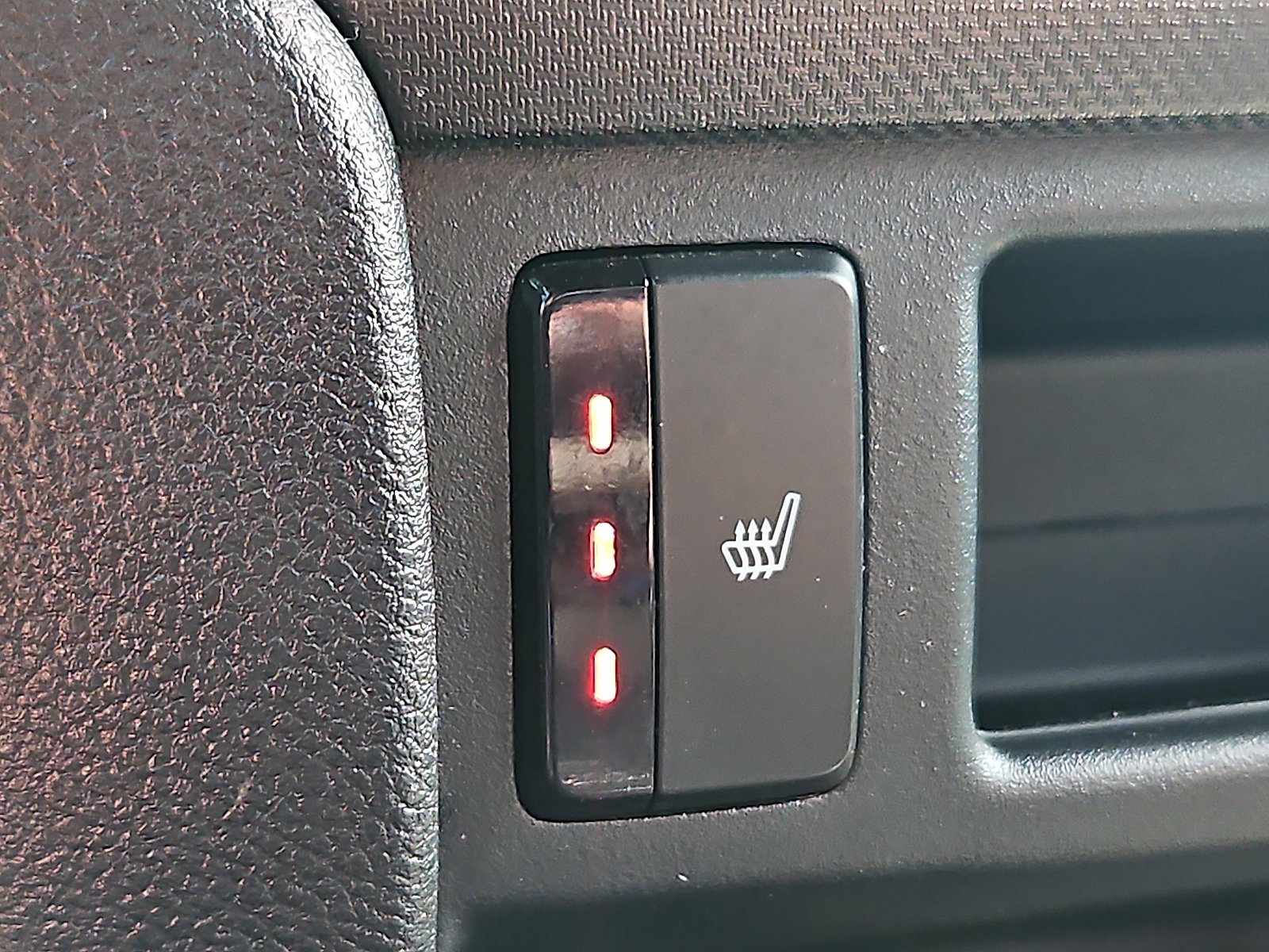 Certified 2023 Honda Passport TrailSport image 25