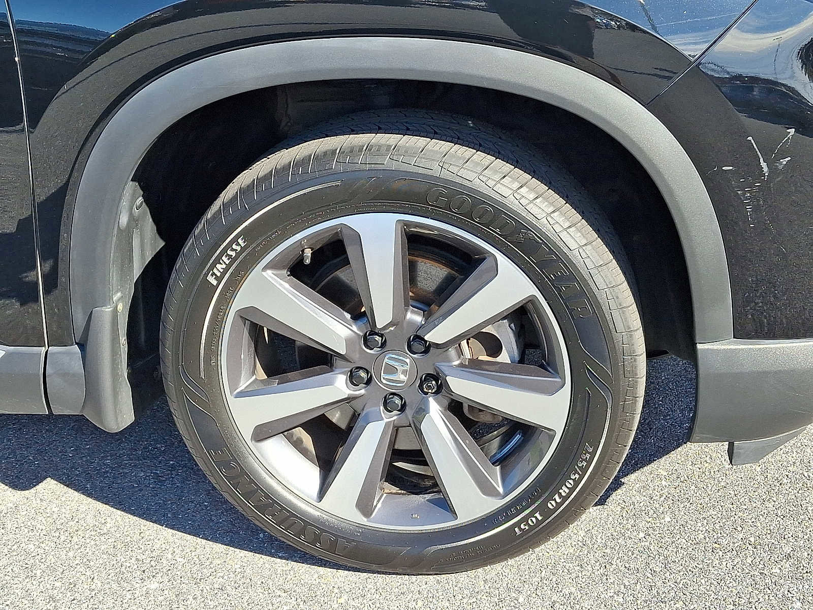 Used 2023 Honda Pilot Touring image 8