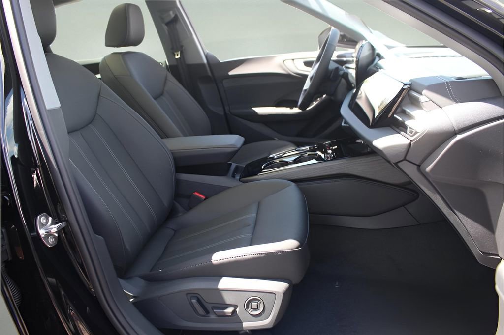 New 2025 Audi A5 2.0T Premium image 17