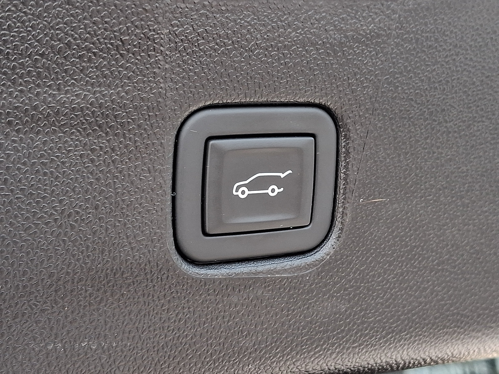 Used 2023 Chevrolet Blazer RS w/ Enhanced Convenience Package FWD image 31
