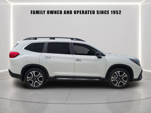 Certified 2024 Subaru Ascent Touring w/ Popular Package #2 AWD/4WD image 2