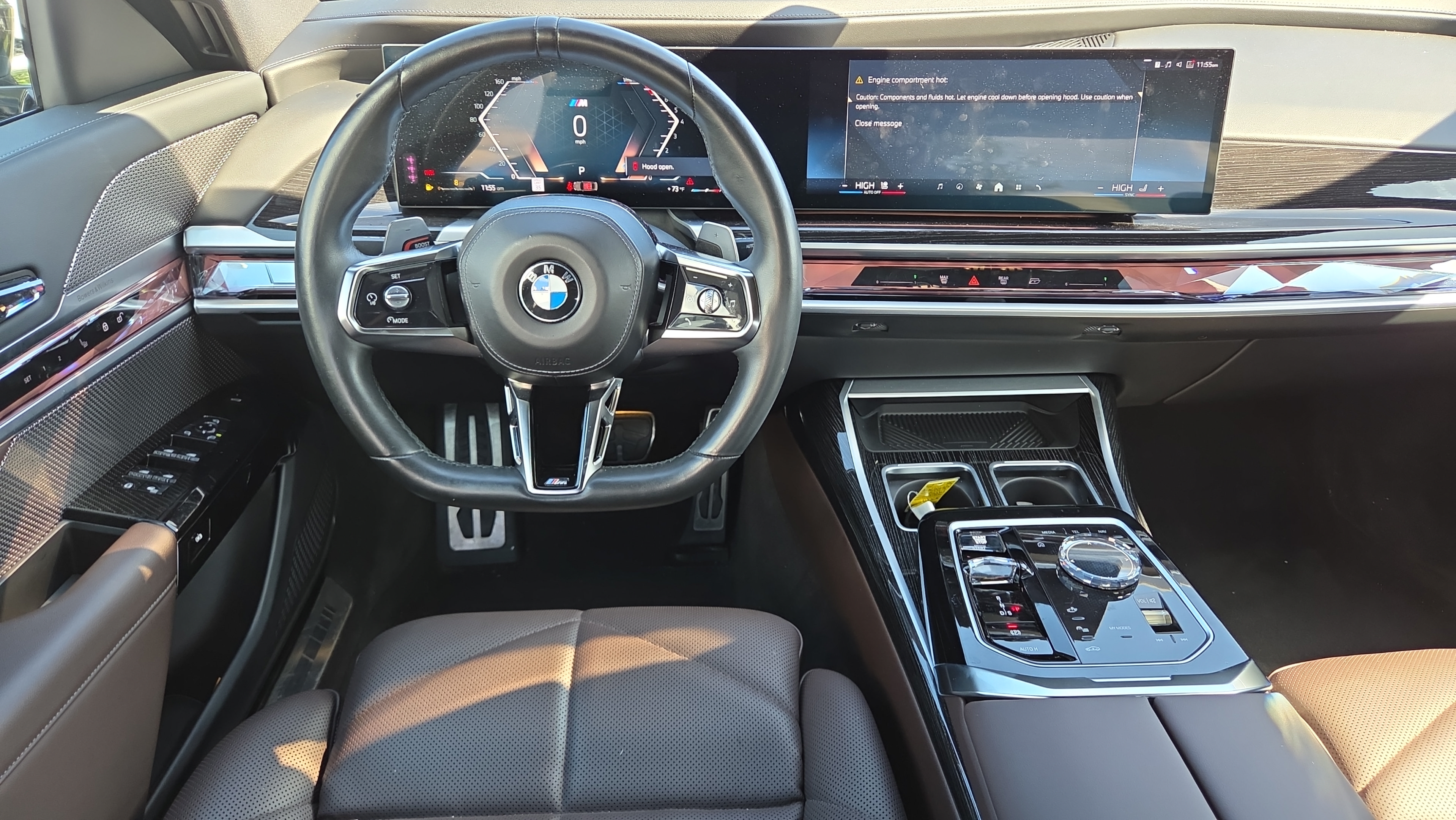 Used 2023 BMW 740i RWD image 11