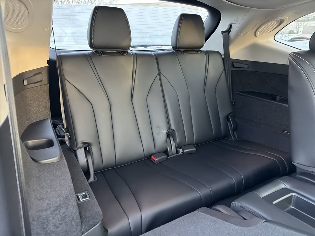 Used 2025 Acura MDX w/ Technology Package image 18
