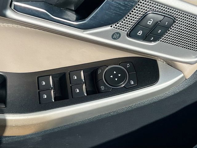 Used 2021 Ford Explorer Limited w/ Equipment Group 301A image 12