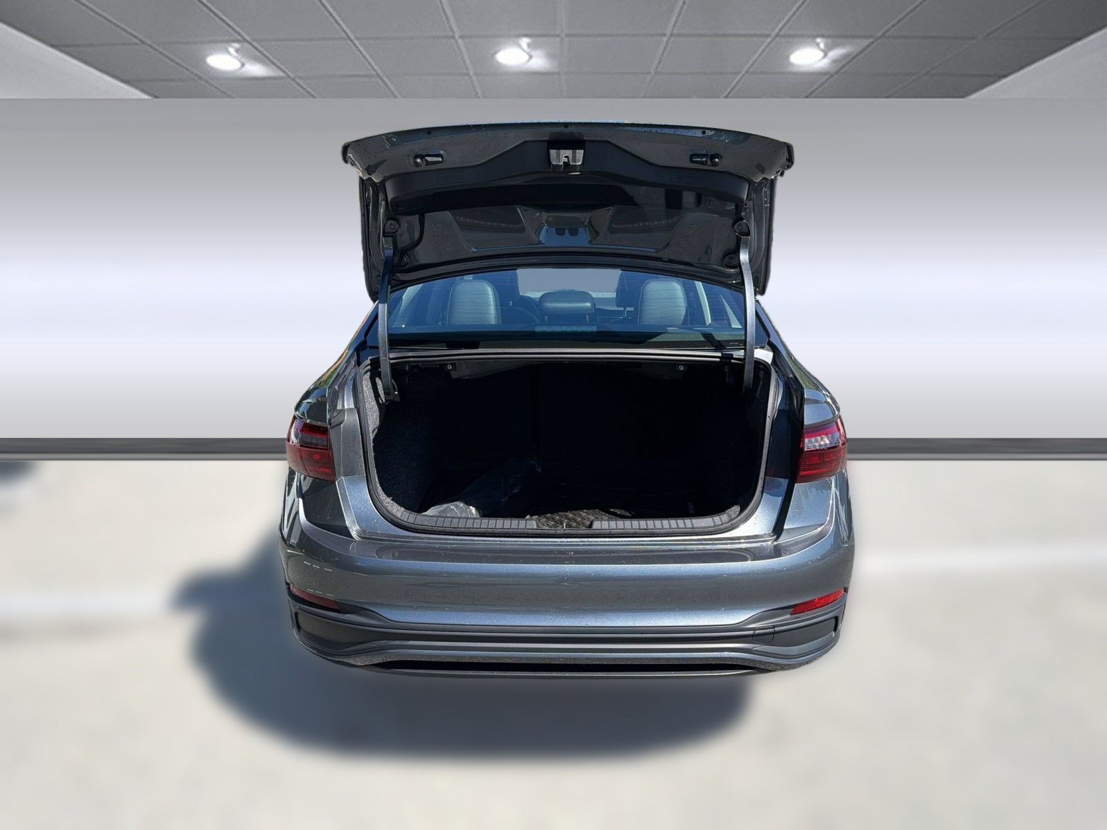 Used 2025 Volkswagen Jetta SE w/ Sunroof Package FWD image 31