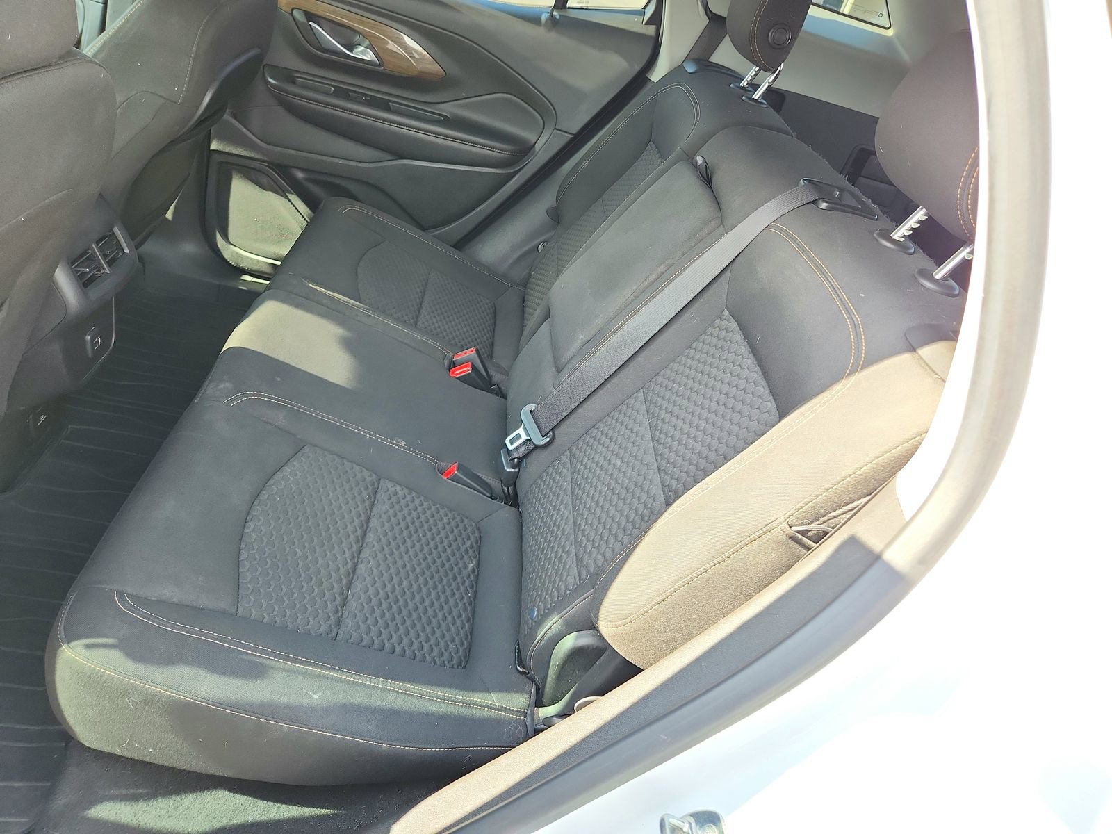 Used 2019 GMC Terrain SLE w/ Driver Convenience Package AWD/4WD image 23