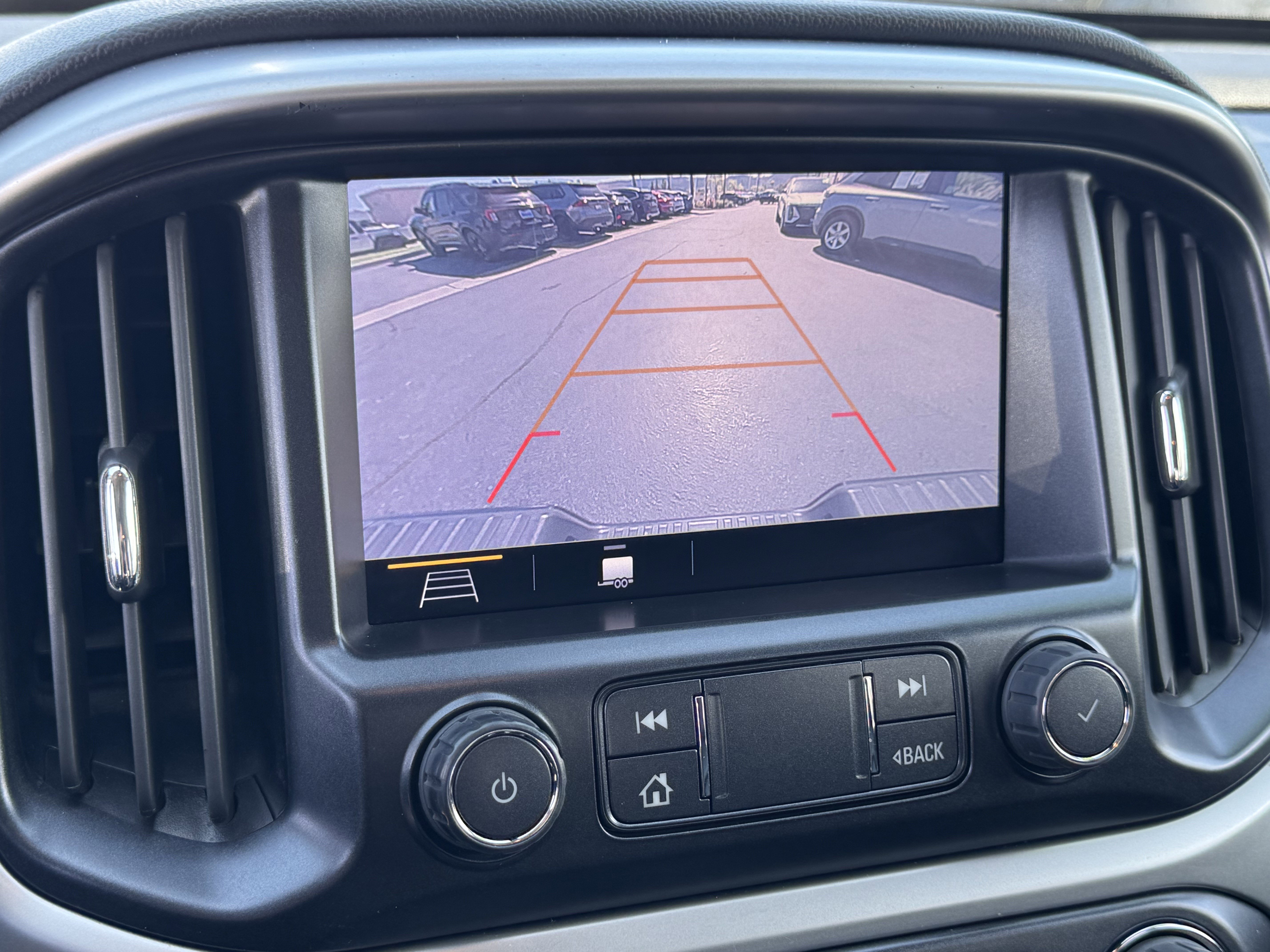 Used 2022 Chevrolet Colorado ZR2 image 27