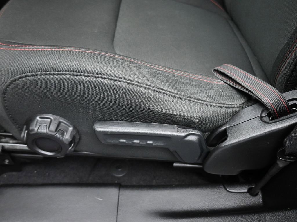 Used 2020 Jeep Wrangler Rubicon image 12