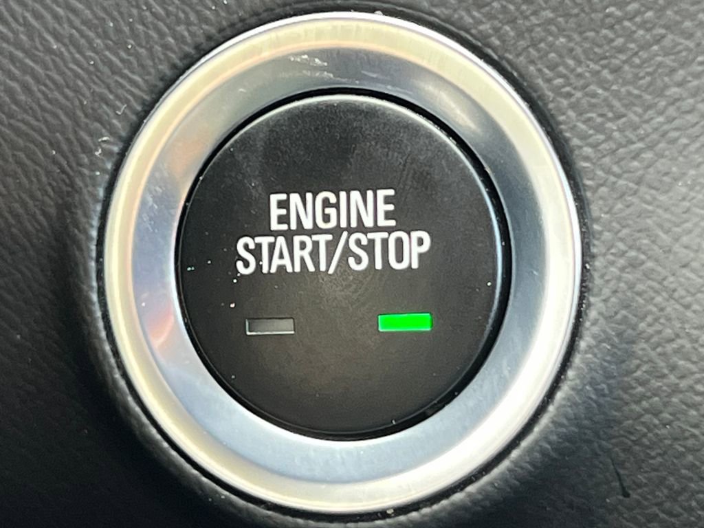 Certified 2023 GMC Terrain SLE w/ Driver Convenience Package AWD/4WD image 34