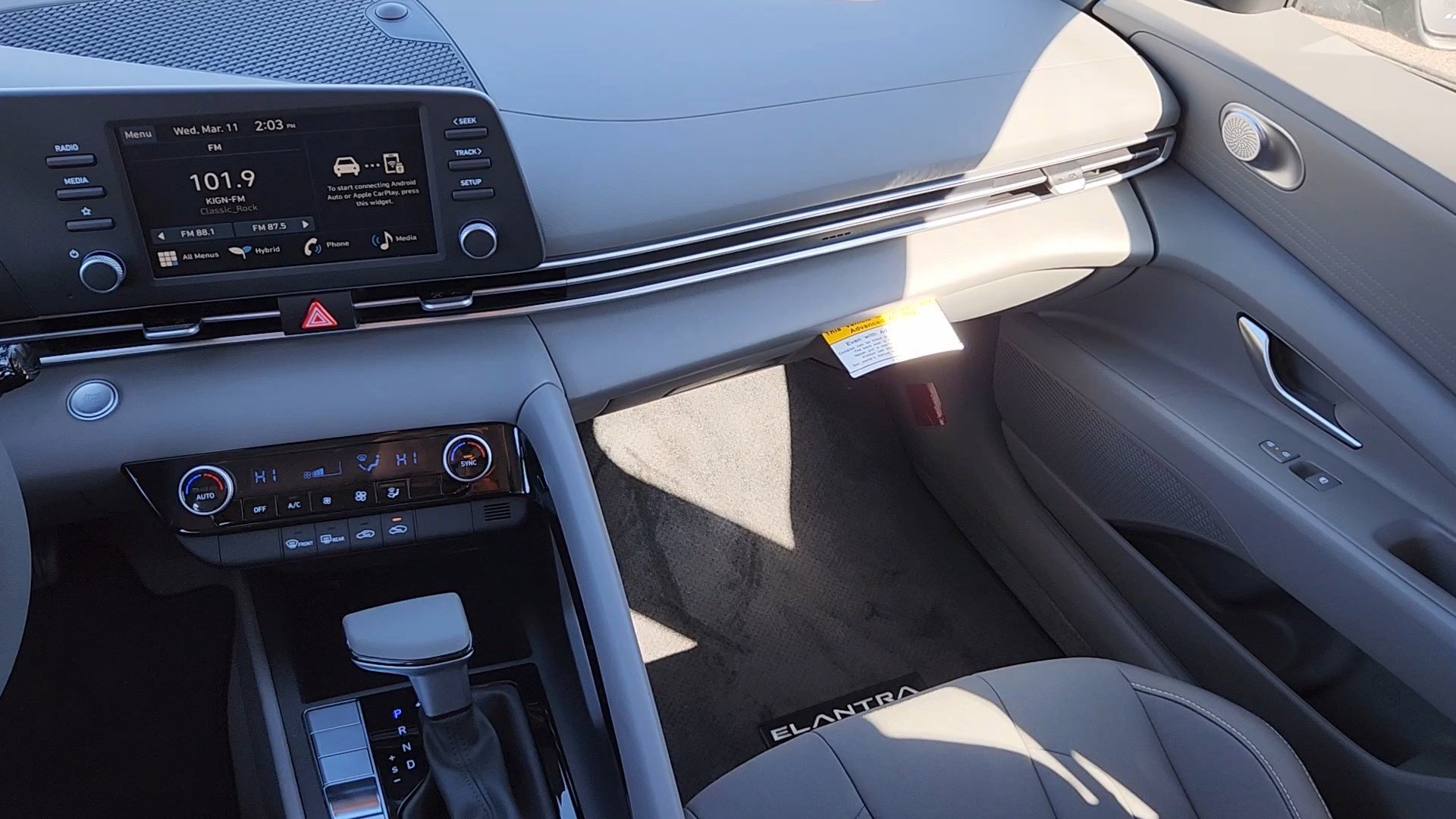 New 2026 Hyundai Elantra Blue image 6