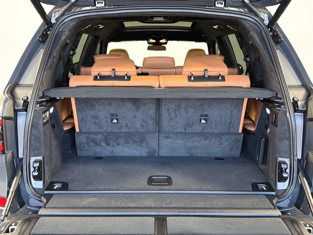 New 2027 BMW X7 xDrive40i w/ Executive Package AWD/4WD image 28