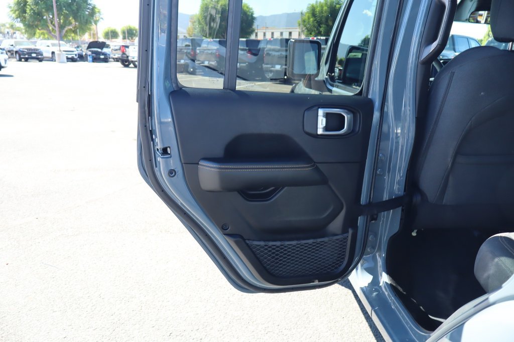 Certified 2026 Jeep Wrangler Unlimited Sahara AWD/4WD image 36