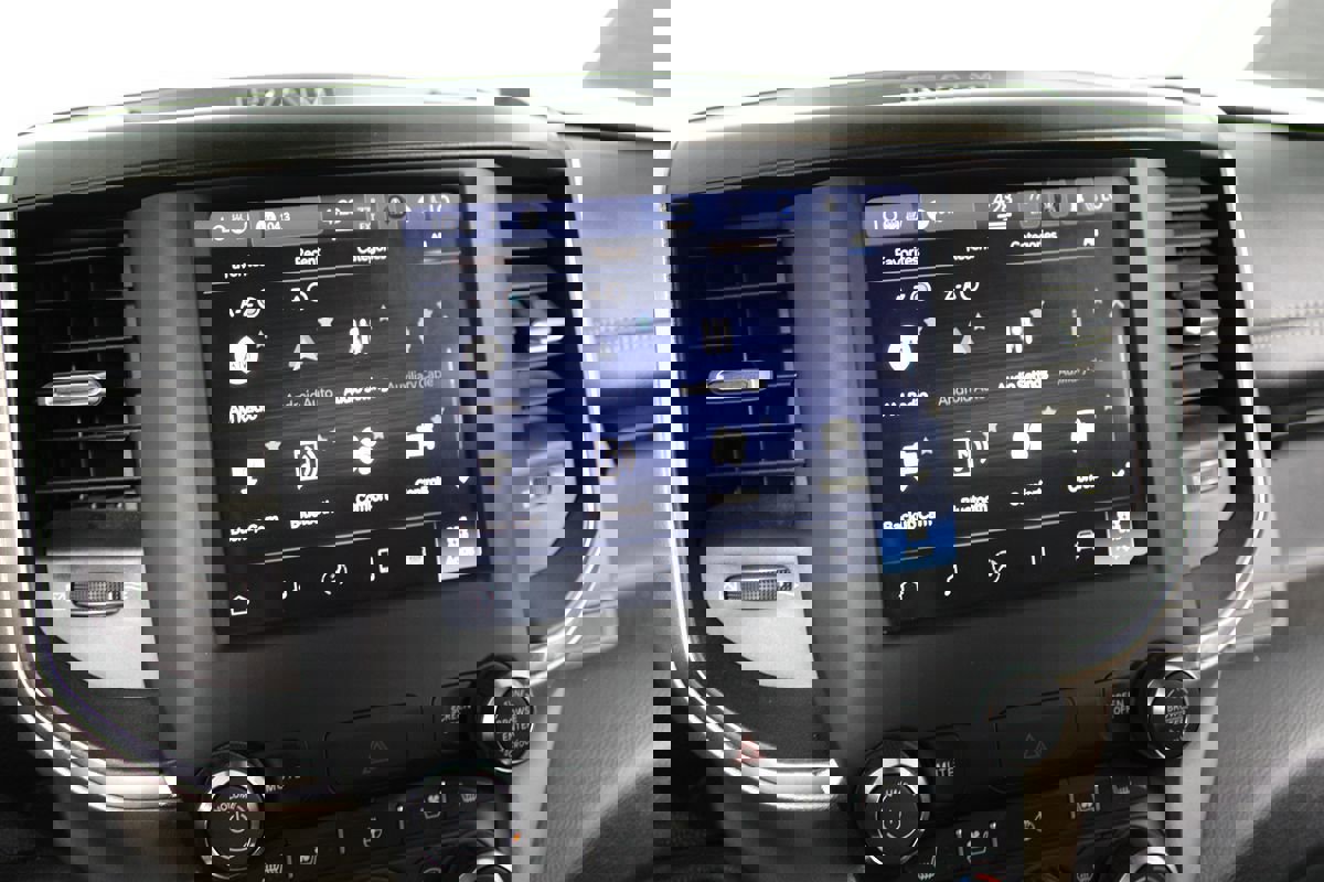 Used 2022 RAM 1500 Laramie image 21