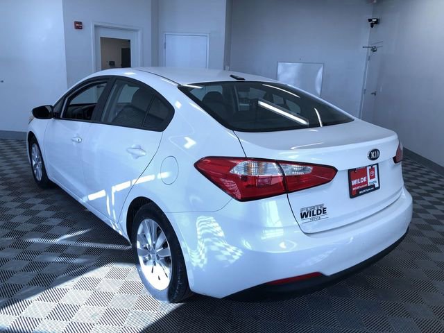 Used 2016 Kia Forte LX w/ LX Popular Plus Package image 12