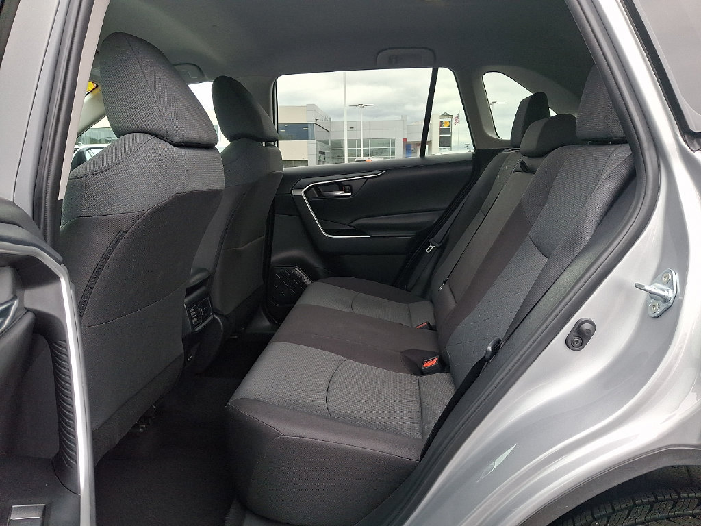 Certified 2025 Toyota RAV4 XLE AWD/4WD image 10