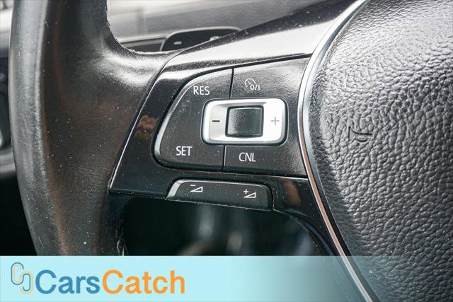 Used 2017 Volkswagen Golf S AWD/4WD image 28
