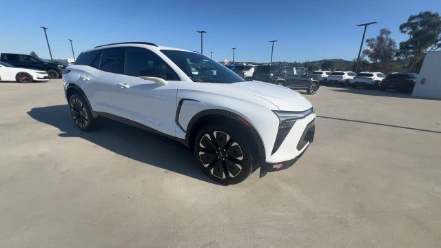 Used 2024 Chevrolet Blazer EV RS image 2