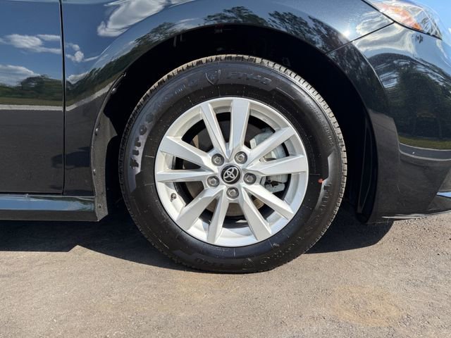 Used 2026 Toyota Camry LE FWD image 14