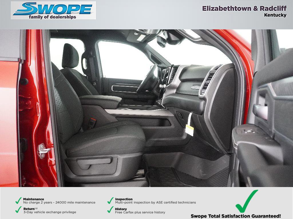 New 2026 RAM 2500 Big Horn AWD/4WD image 10