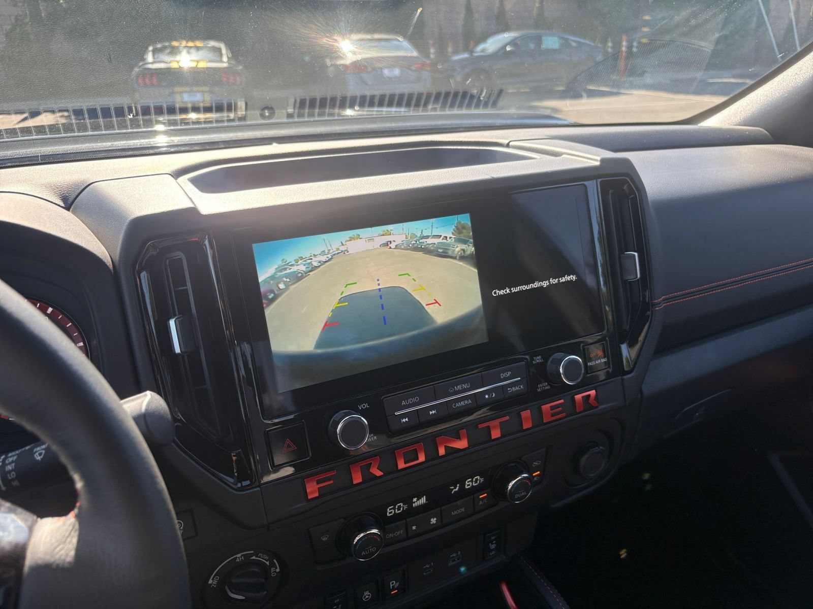 Used 2026 Nissan Frontier PRO-4X AWD/4WD image 22