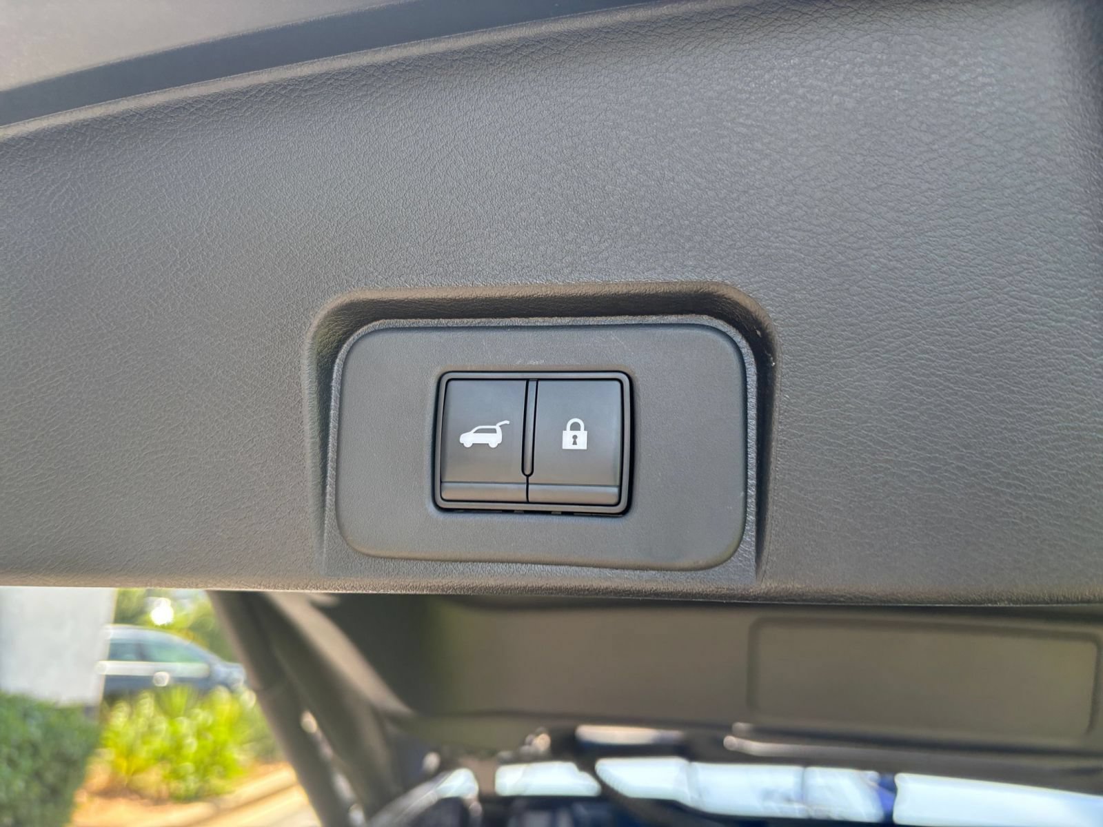 Used 2026 Nissan Rogue SV AWD/4WD image 23