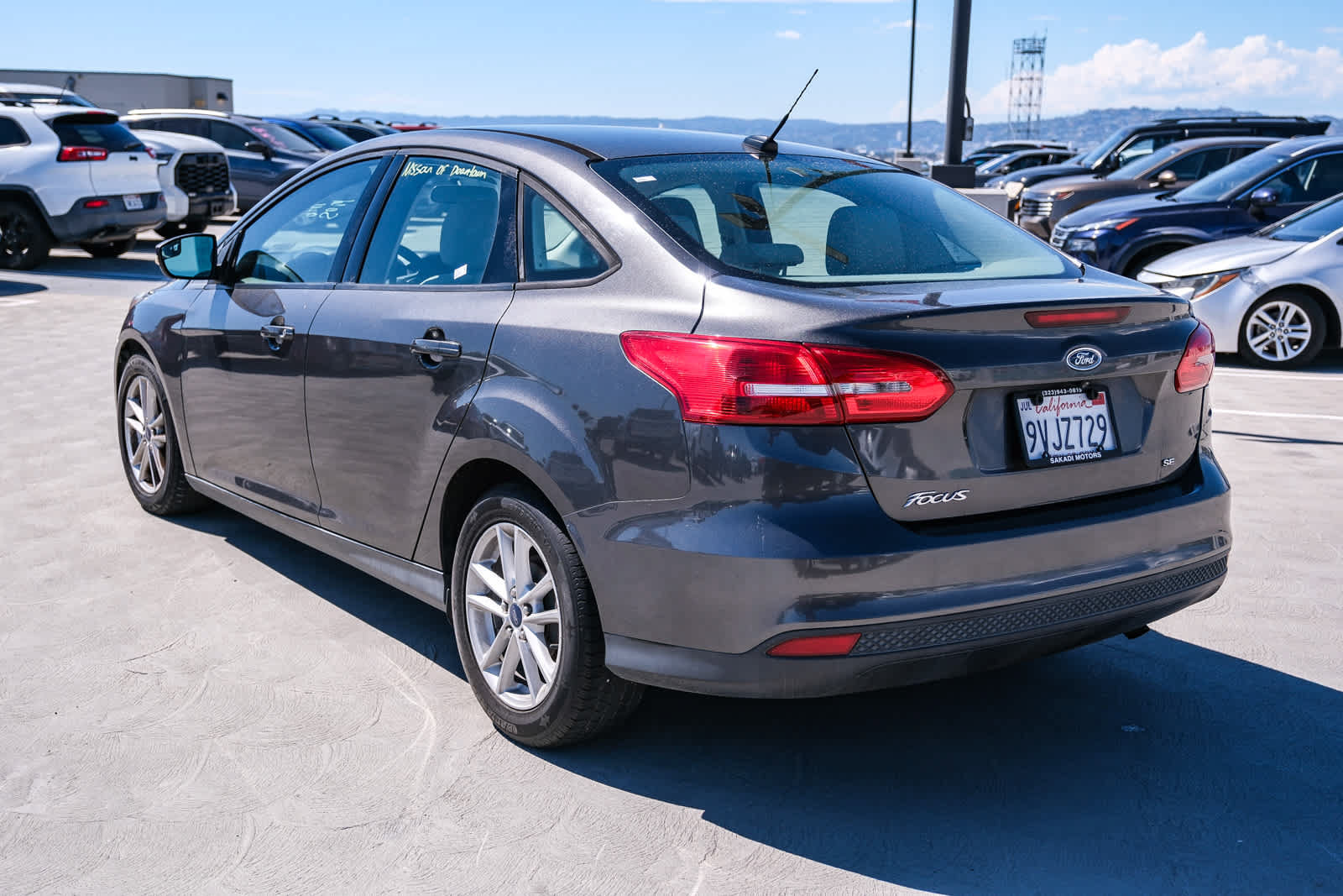 Used 2015 Ford Focus SE FWD image 6