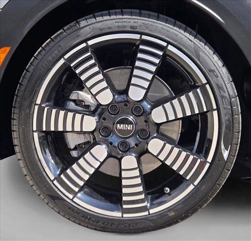 Certified 2024 MINI Cooper S image 22