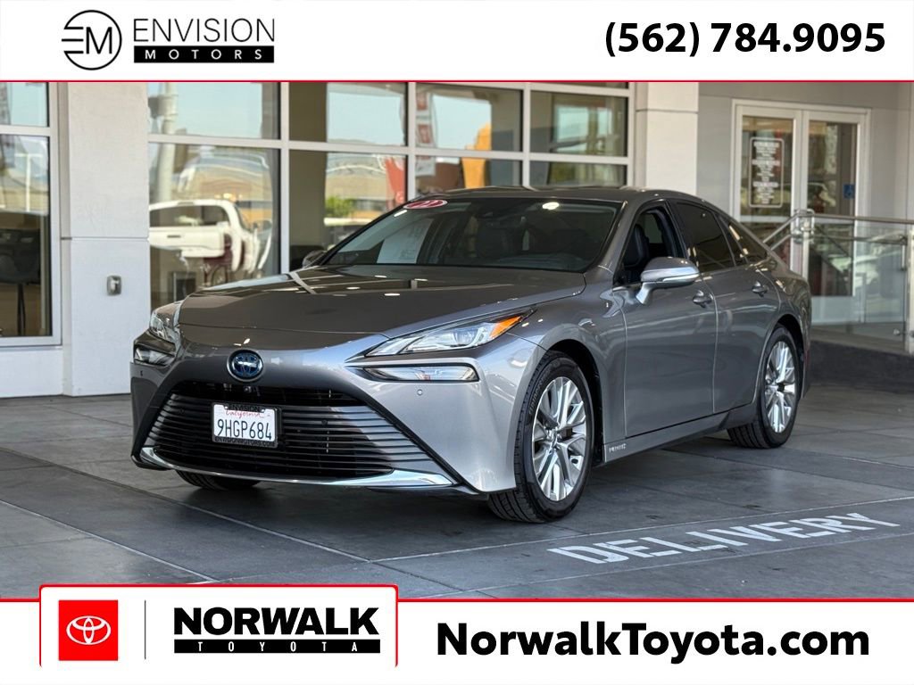 Used 2022 Toyota Mirai XLE w/ Advanced Technology Package image 1