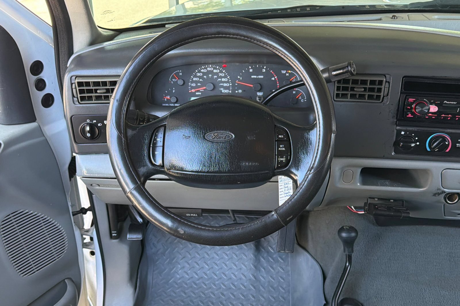 Used 2002 Ford F250 XLT AWD/4WD image 15