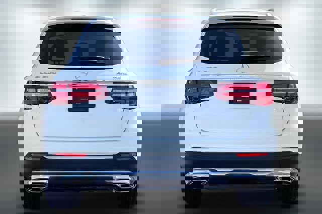 Used 2019 Mercedes-Benz GLC 300 4MATIC image 3