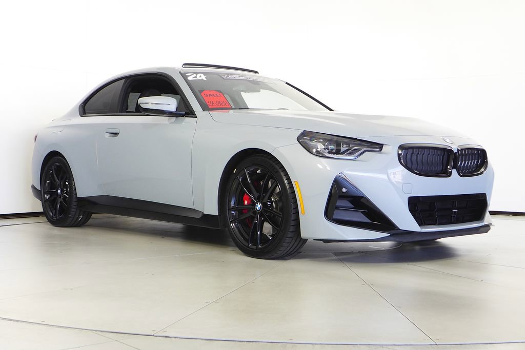 Certified 2024 BMW 230i Coupe w/ Premium Package image 4