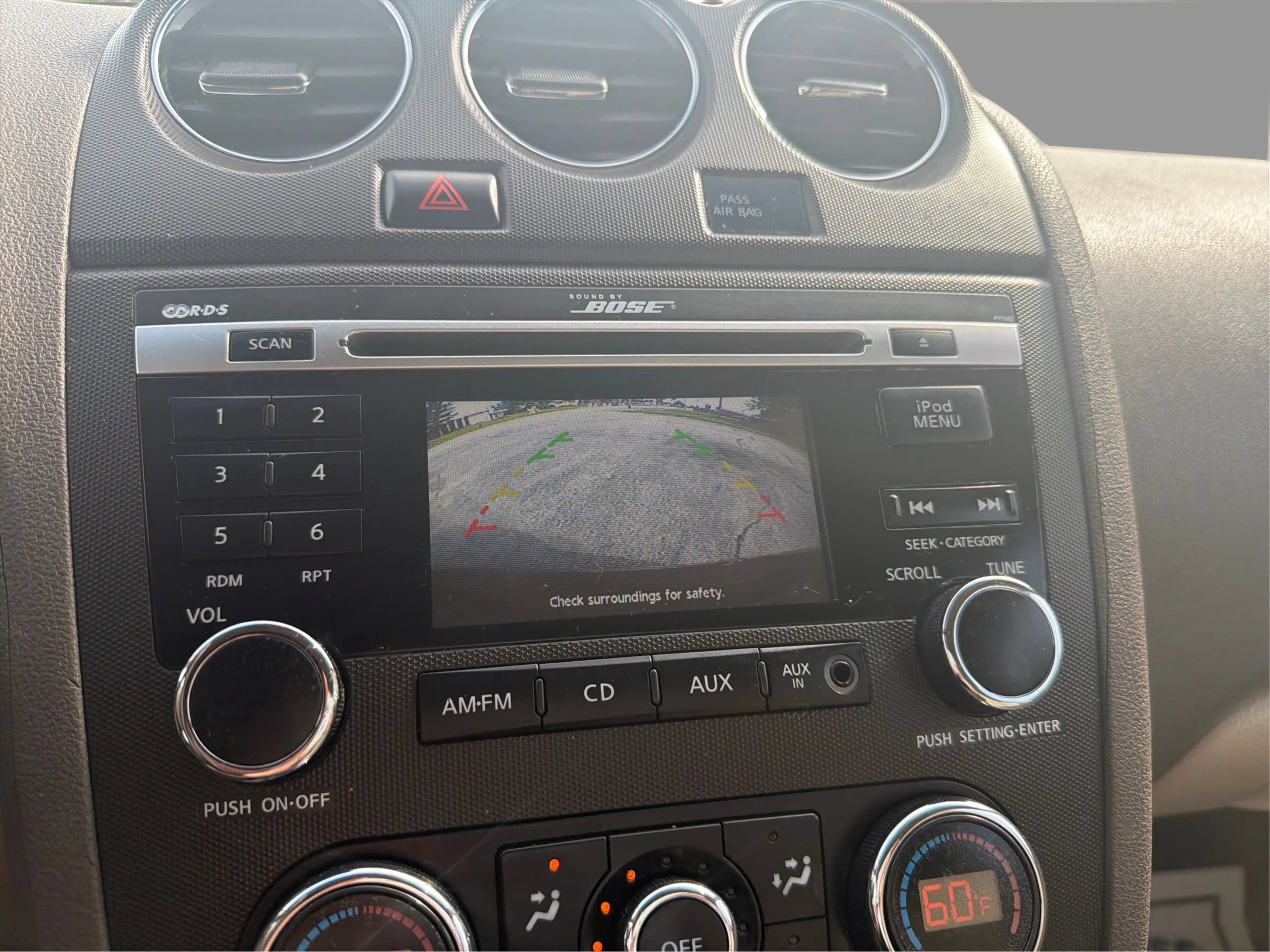 Used 2010 Nissan Altima 2.5 S w/ Premium Pkg FWD image 27