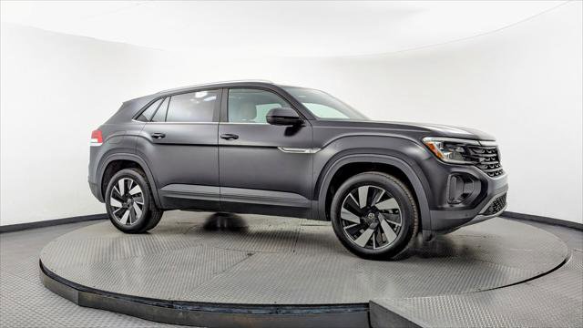 Used 2024 Volkswagen Atlas Cross Sport SE image 11