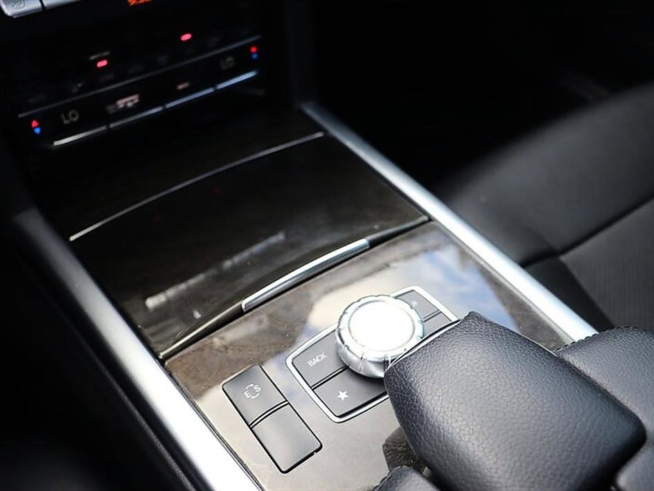 Used 2014 Mercedes-Benz E 350 Sedan image 20