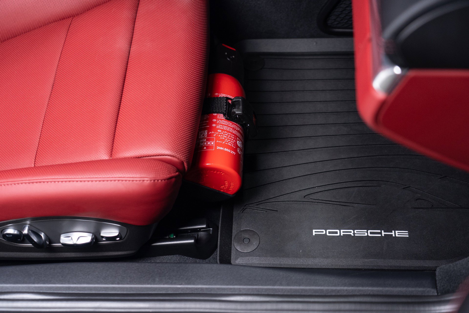 Used 2024 Porsche 718 Cayman S image 79